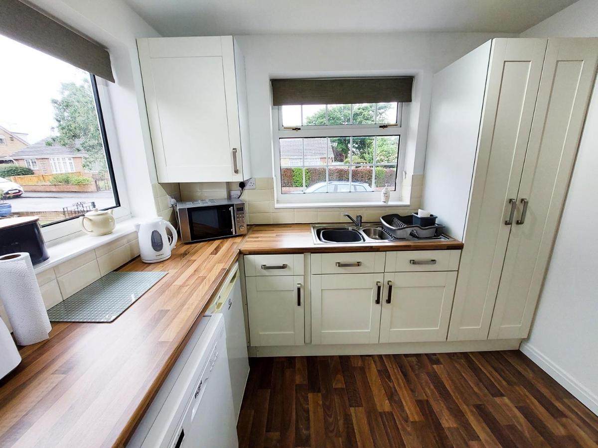 Spring Gardens Holiday Bungalow Cayton Exterior foto
